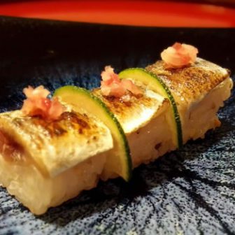 おかざき 春日町