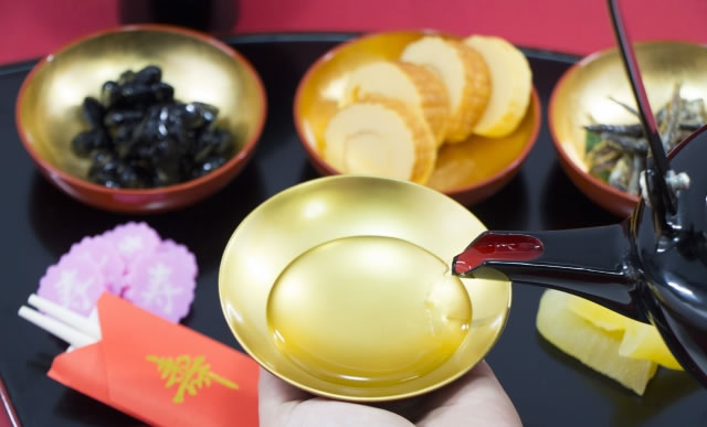 お正月・おせち料理に合う日本酒の選び方・ポイントを解説